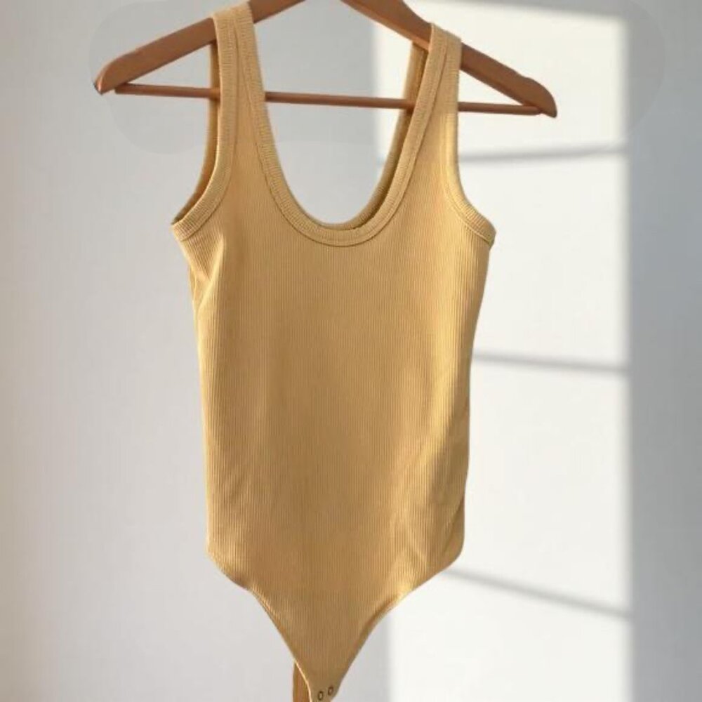 NWT Abercrombie bodysuit